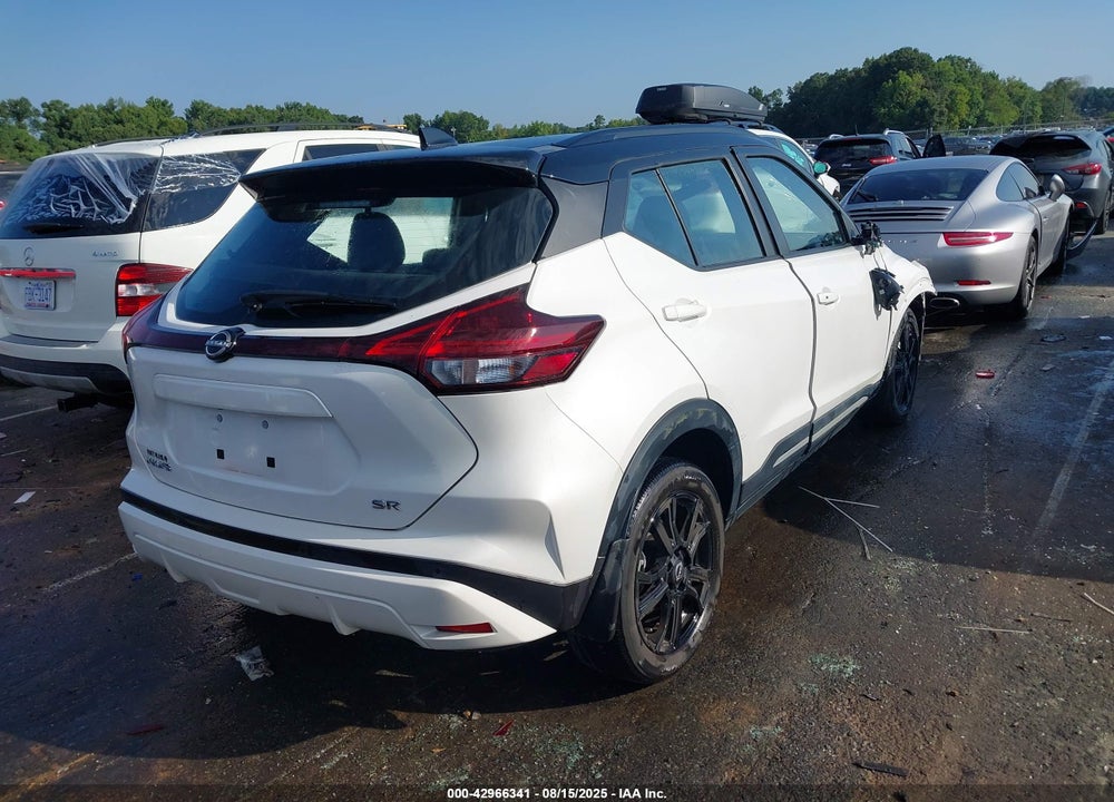 2023 NISSAN KICKS SR XTRONIC CVT VIN: 3N1CP5DV2PL481493