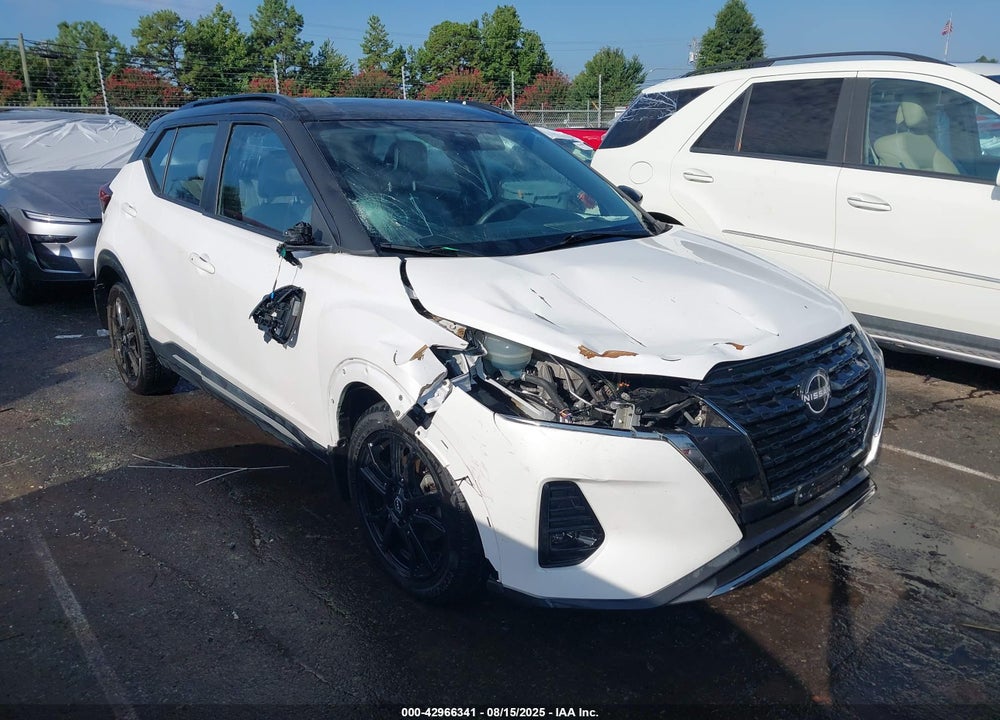 2023 NISSAN KICKS SR XTRONIC CVT VIN: 3N1CP5DV2PL481493