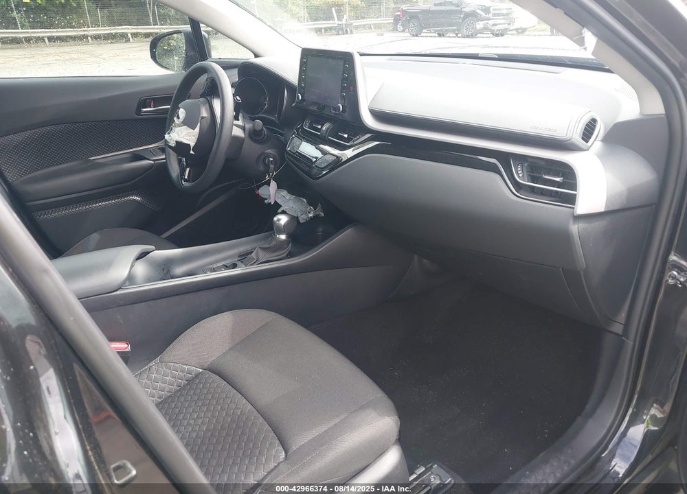 2021 TOYOTA C-HR VIN: NMTKHMBX1MR128333