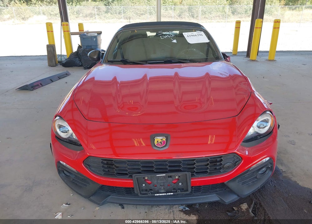 2017 FIAT 124 SPIDER VIN: JC1NFAEK5H0126108