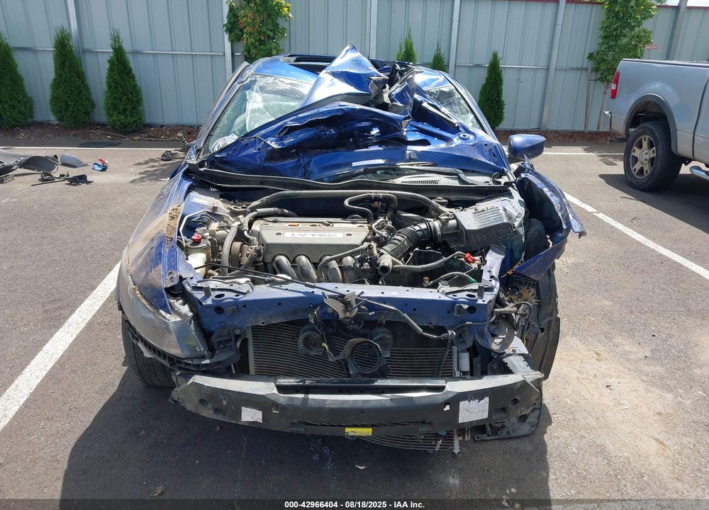 2009 HONDA ACCORD VIN: 1HGCS127X9A004797