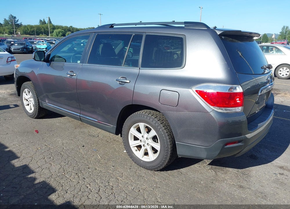 2012 TOYOTA HIGHLANDER VIN: 5TDBK3EH1CS094443