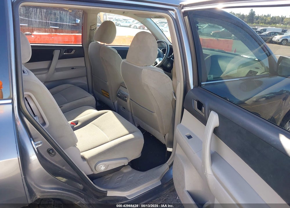 2012 TOYOTA HIGHLANDER VIN: 5TDBK3EH1CS094443