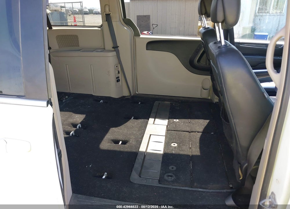 2016 CHRYSLER TOWN & COUNTRY TOURING VIN: 2C4RC1BG6GR187758