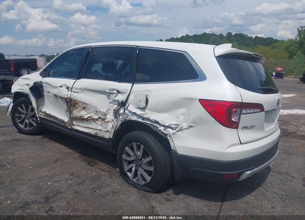 2019 HONDA PILOT VIN: 5FNYF5H51KB008630