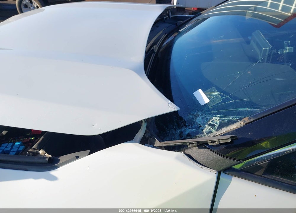2020 TOYOTA RAV4 HYBRID XSE VIN: 2T3EWRFVXLW099731