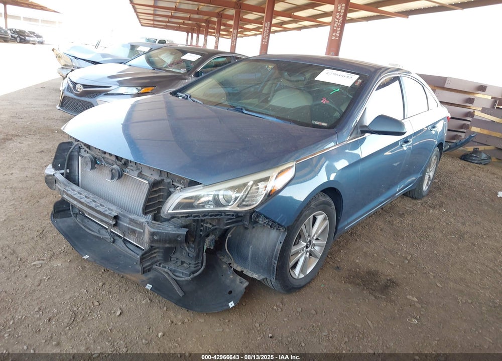2015 HYUNDAI SONATA VIN: 5NPE24AF9FH185848