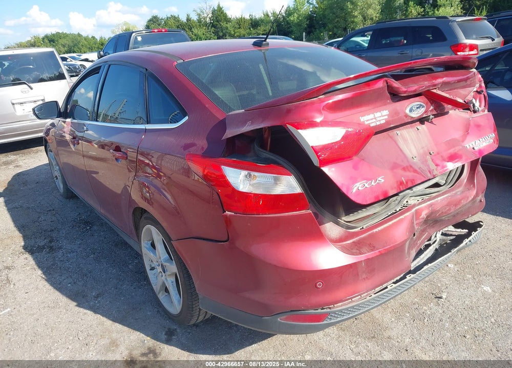 2014 FORD FOCUS TITANIUM VIN: 1FADP3J29EL241355