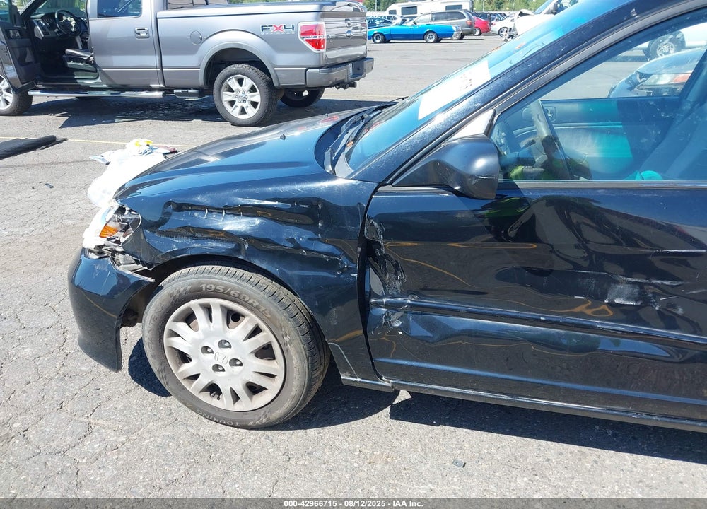 2005 HONDA CIVIC LX VIN: JHMES16535S004076
