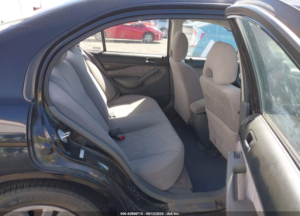 2005 HONDA CIVIC LX VIN: JHMES16535S004076