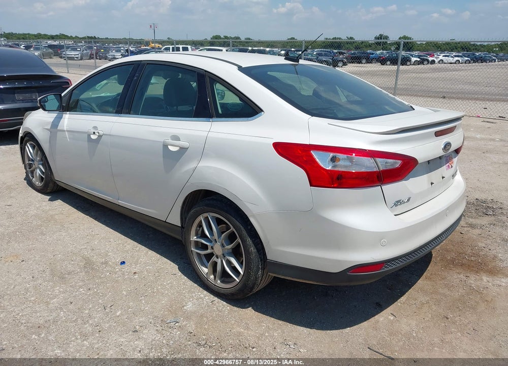 2012 FORD FOCUS VIN: 1FAHP3J24CL428808