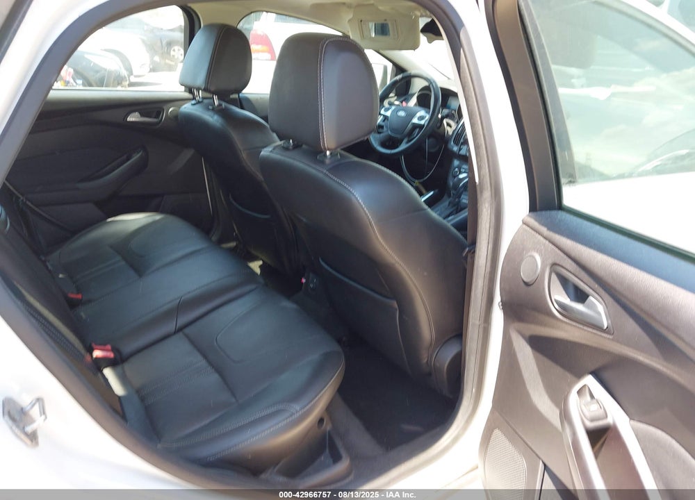 2012 FORD FOCUS VIN: 1FAHP3J24CL428808