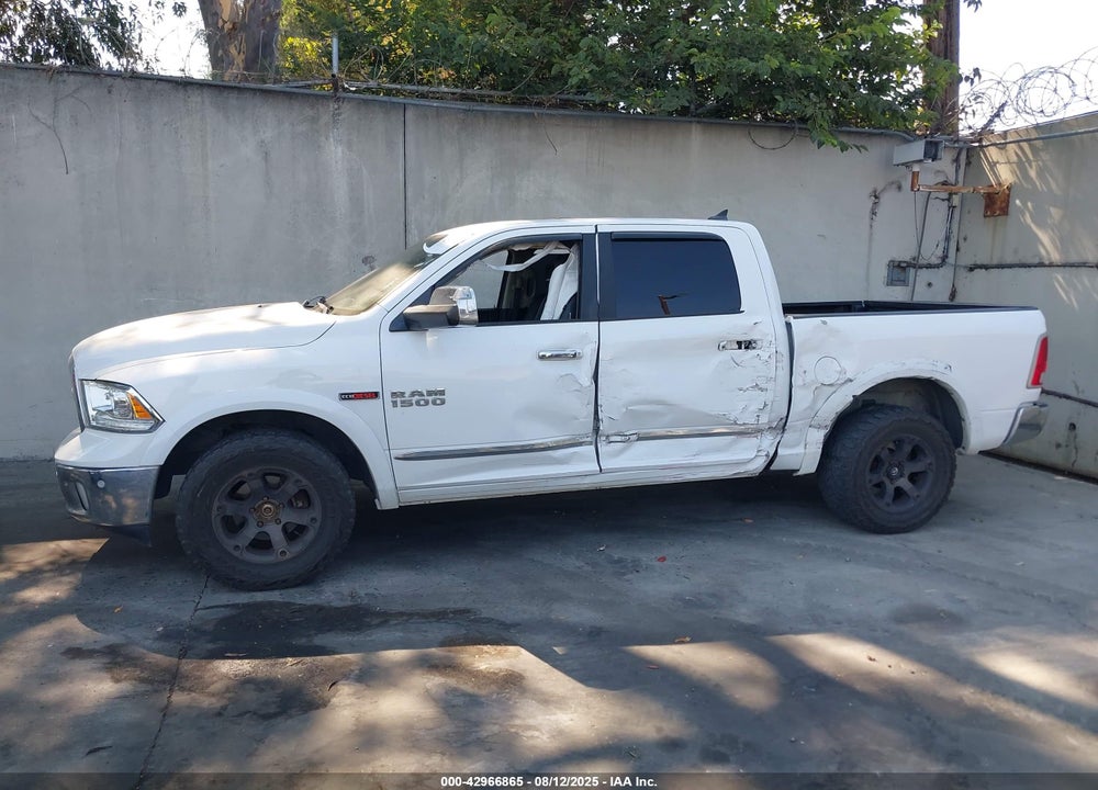 2017 RAM 1500 VIN: 1C6RR7NM7HS877139