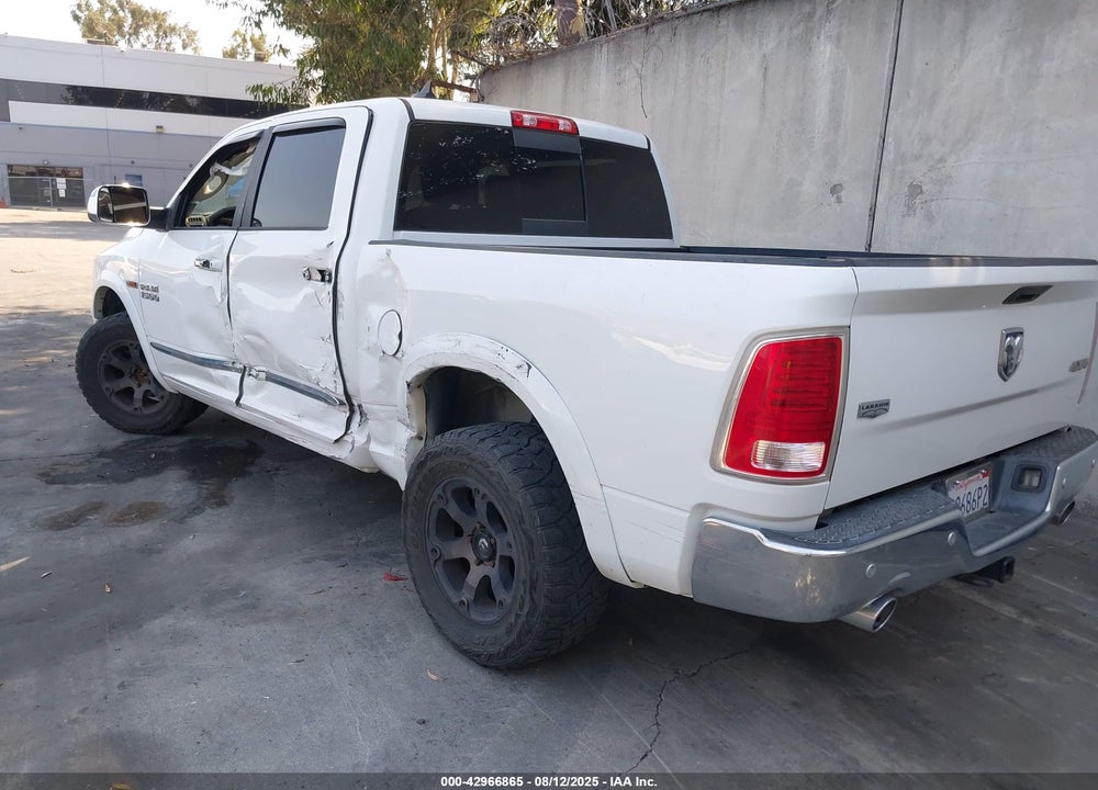 2017 RAM 1500 VIN: 1C6RR7NM7HS877139