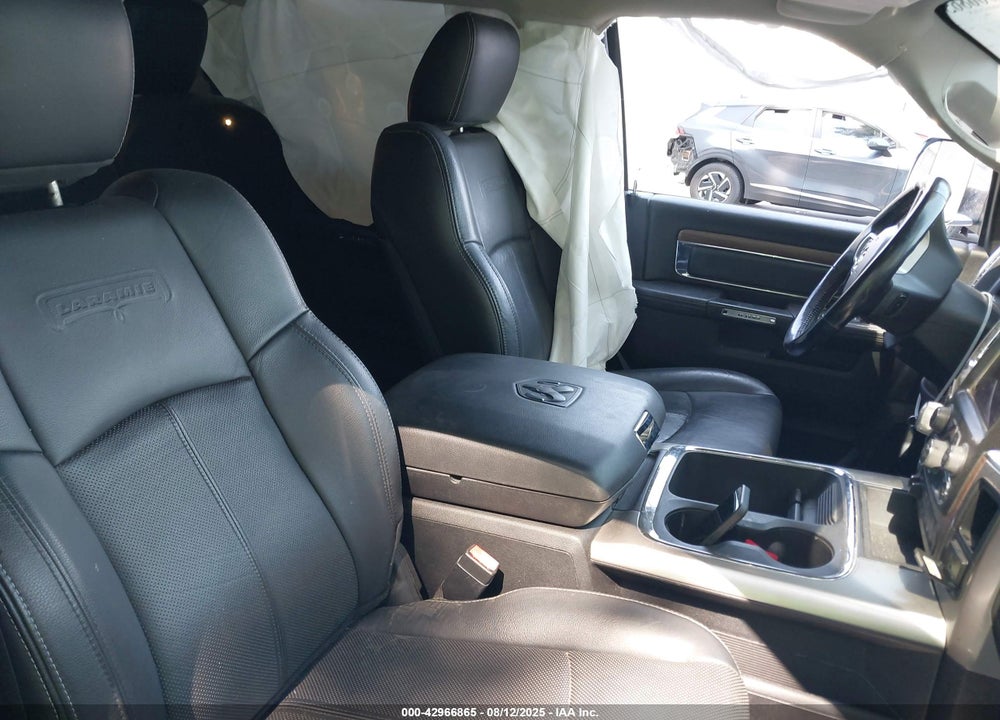 2017 RAM 1500 VIN: 1C6RR7NM7HS877139