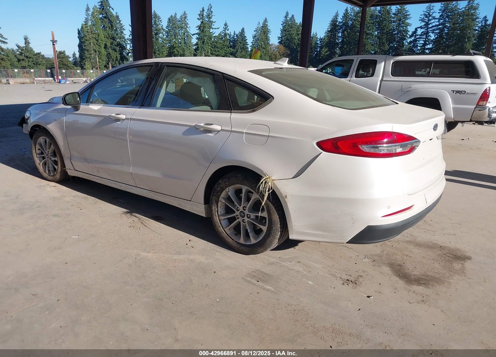 2020 FORD FUSION SE VIN: 3FA6P0HDXLR218258