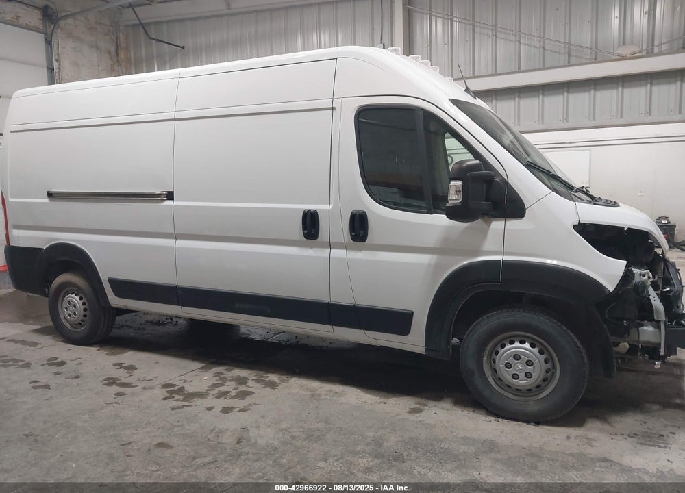 2024 RAM PROMASTER 2500 VIN: 3C6LRVDG2RE114990