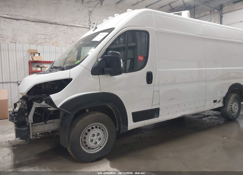 2024 RAM PROMASTER 2500 VIN: 3C6LRVDG2RE114990