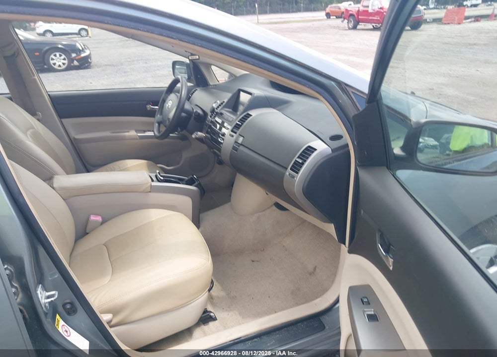 2005 TOYOTA PRIUS VIN: JTDKB20U453037320