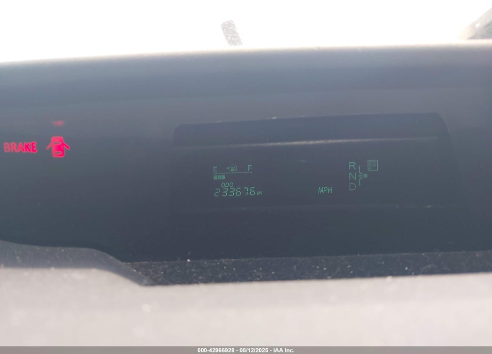2005 TOYOTA PRIUS VIN: JTDKB20U453037320