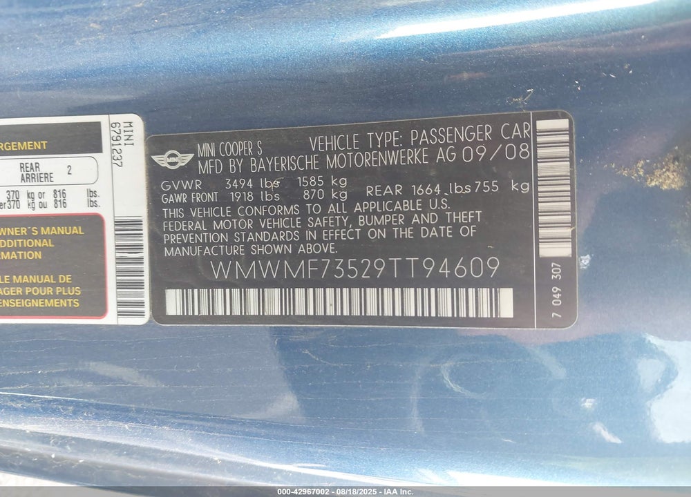 2009 MINI COOPER VIN: WMWMF73529TT94609