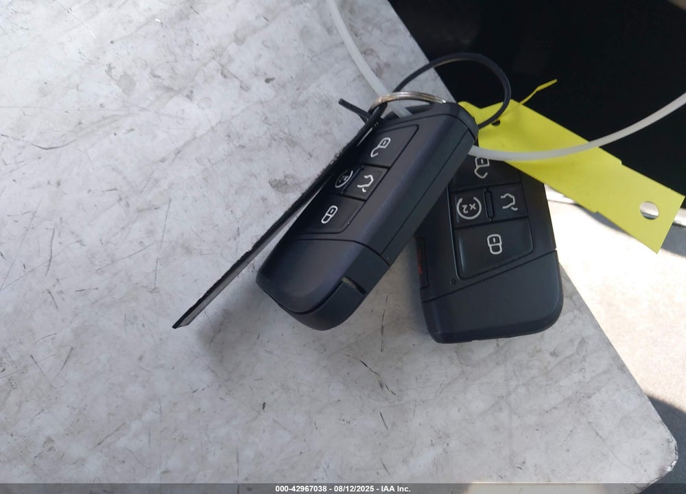2022 VOLKSWAGEN TAOS VIN: 3VVTX7B28NM024293