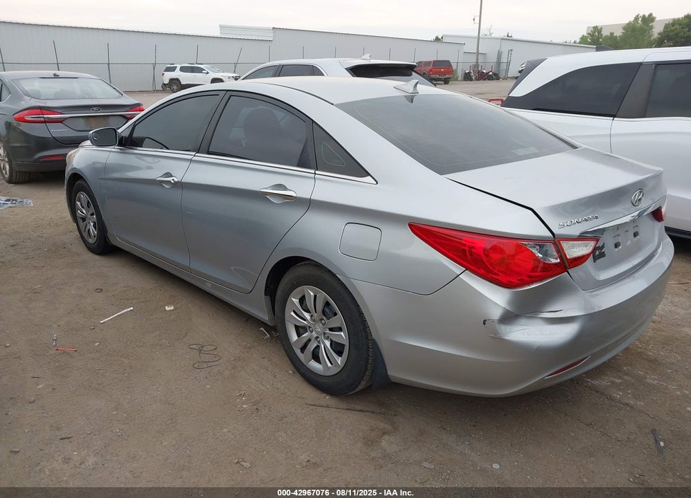 2011 HYUNDAI SONATA VIN: 5NPEB4AC8BH237549