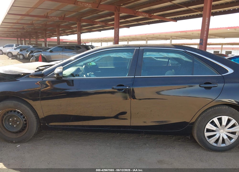 2017 TOYOTA CAMRY LE VIN: 4T1BF1FK7HU273393