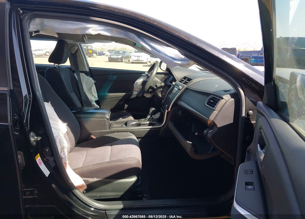 2017 TOYOTA CAMRY LE VIN: 4T1BF1FK7HU273393
