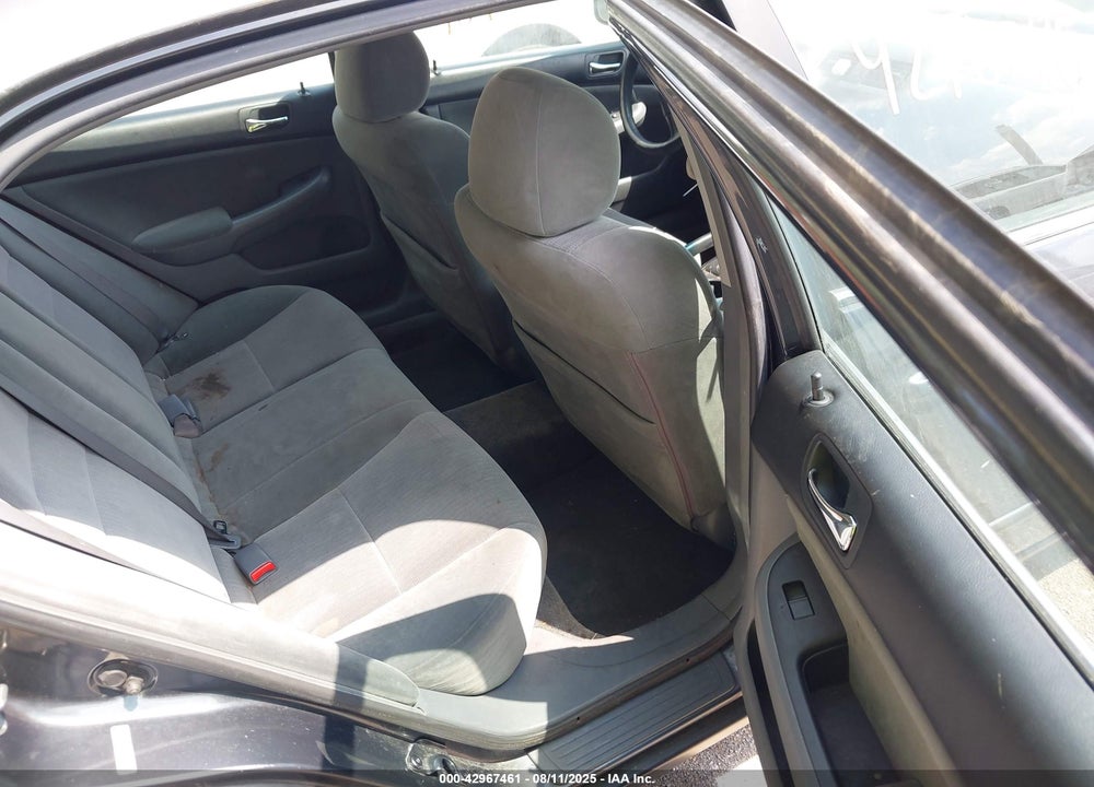 2004 HONDA ACCORD 2.4 LX VIN: 1HGCM56314A163239