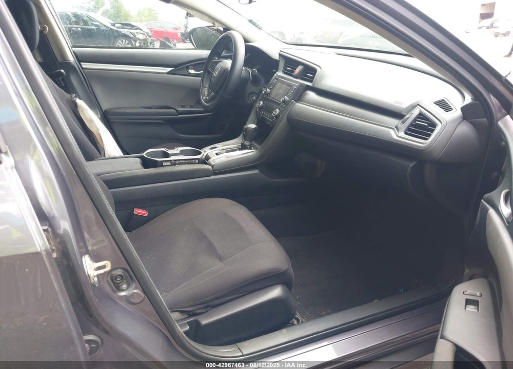 2018 HONDA CIVIC VIN: 19XFC2F68JE035628