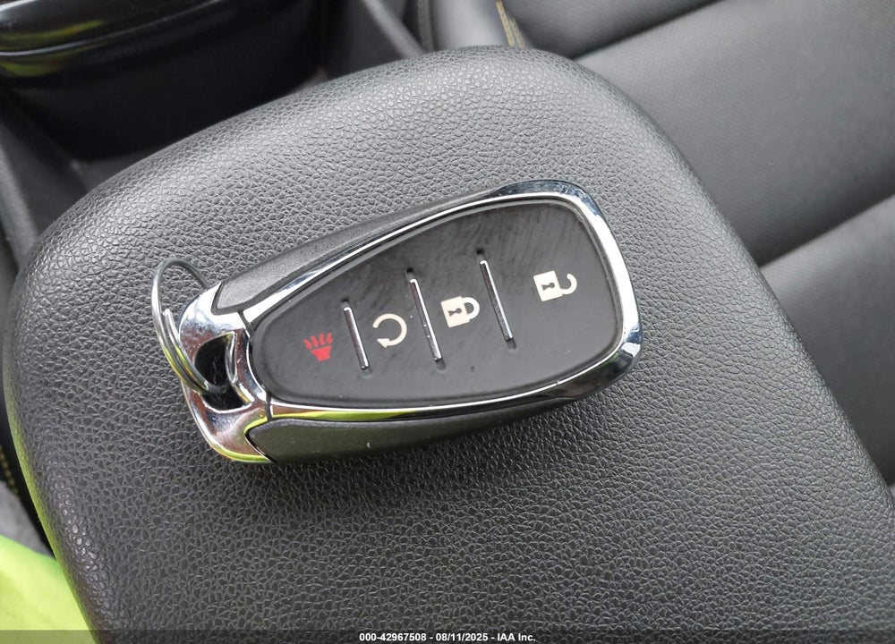 2025 CHEVROLET TRAX VIN: KL77LKEP1SC084383