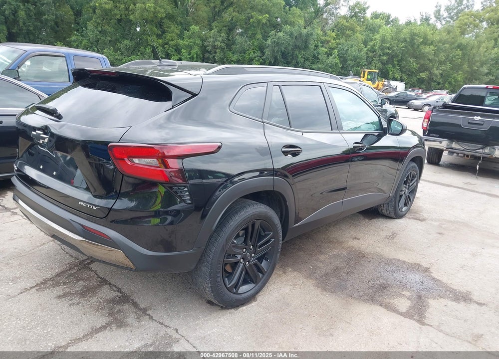 2025 CHEVROLET TRAX VIN: KL77LKEP1SC084383