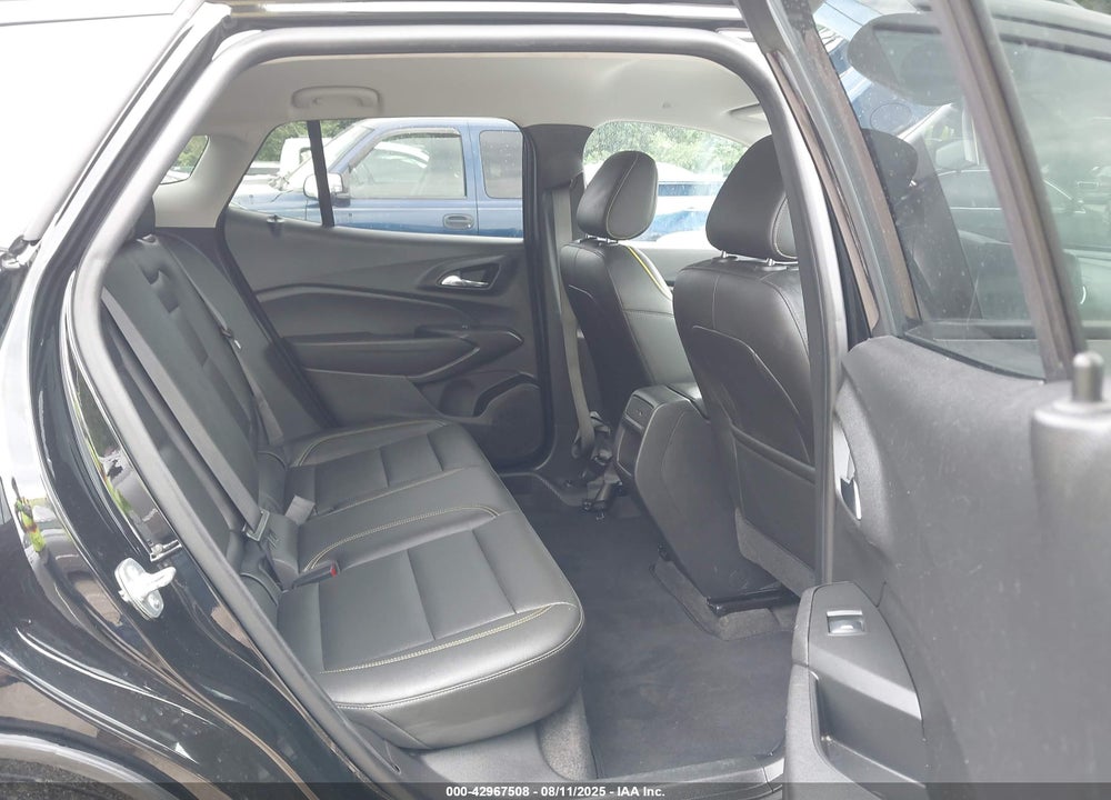 2025 CHEVROLET TRAX VIN: KL77LKEP1SC084383