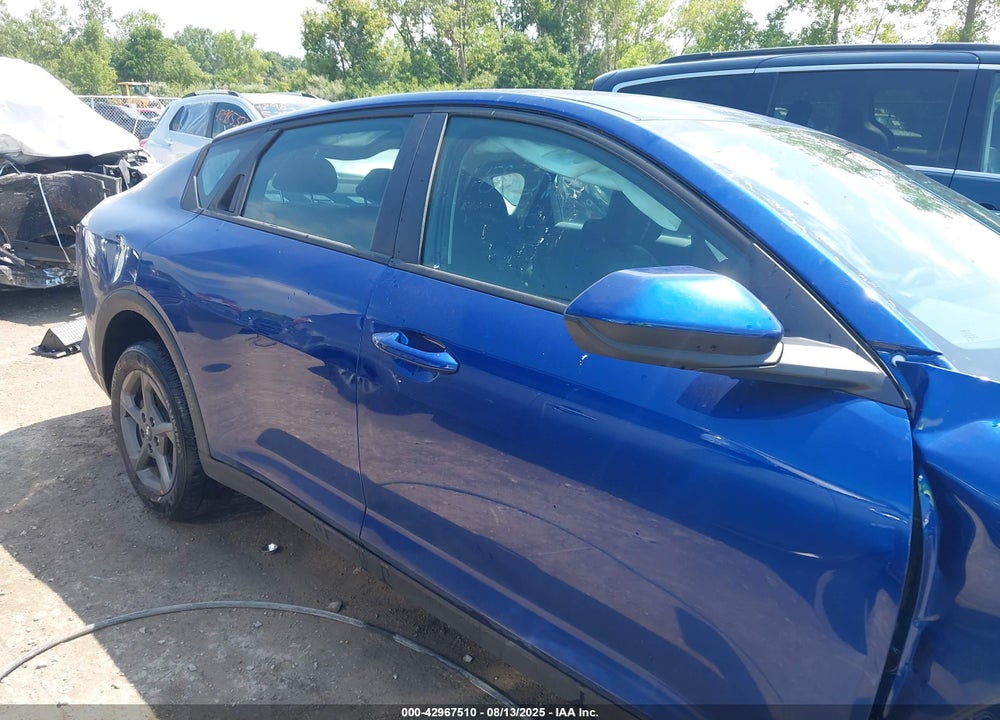 2025 KIA K4 VIN: 3KPFT4DEXSE037582