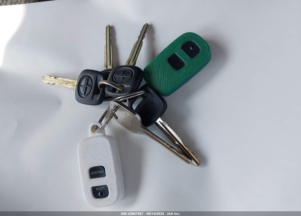 2006 SCION XB VIN: JTLKT324164120008
