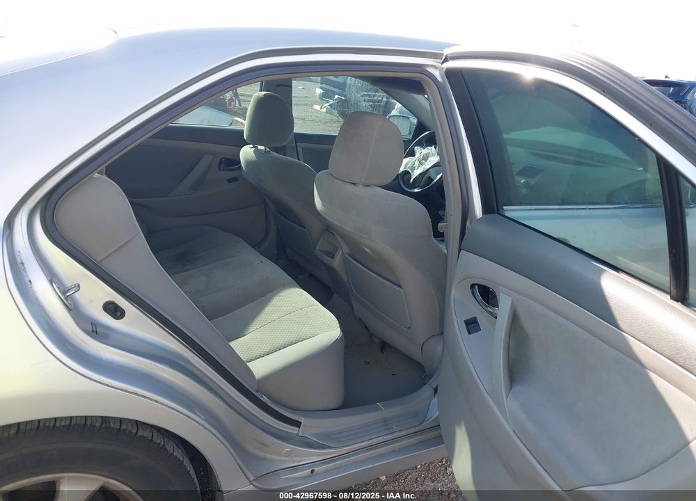 2009 TOYOTA CAMRY VIN: 4T1BE46K69U825570