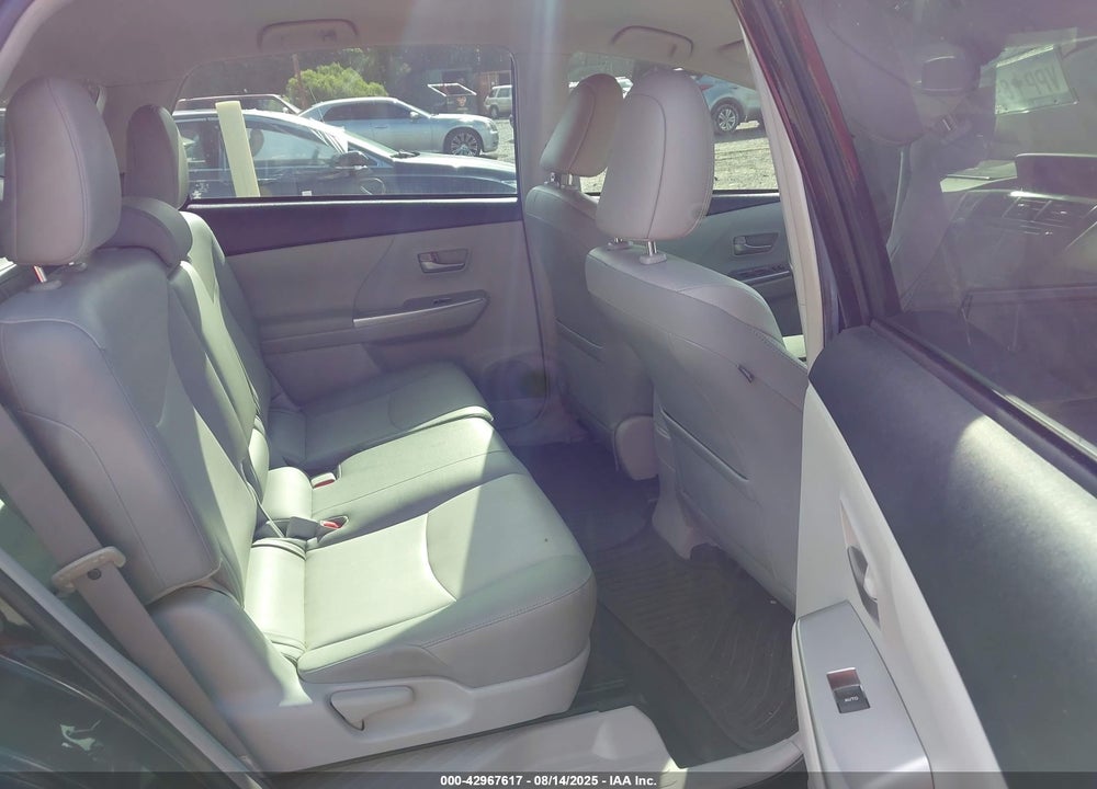 2012 TOYOTA PRIUS V VIN: JTDZN3EU6C3095690