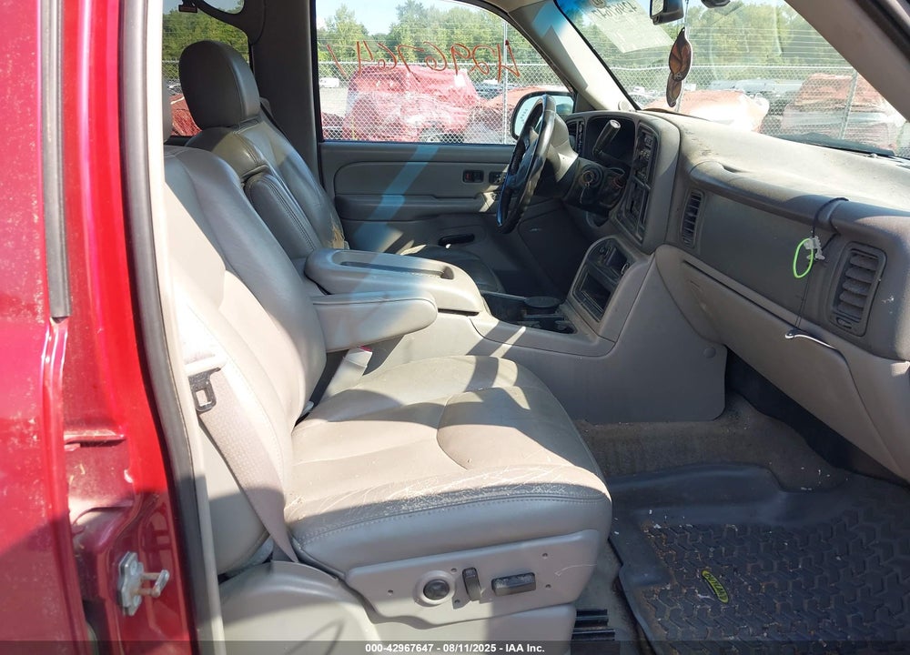 2004 GMC YUKON XL 2500 SLT VIN: 3GKGK26G54G277757
