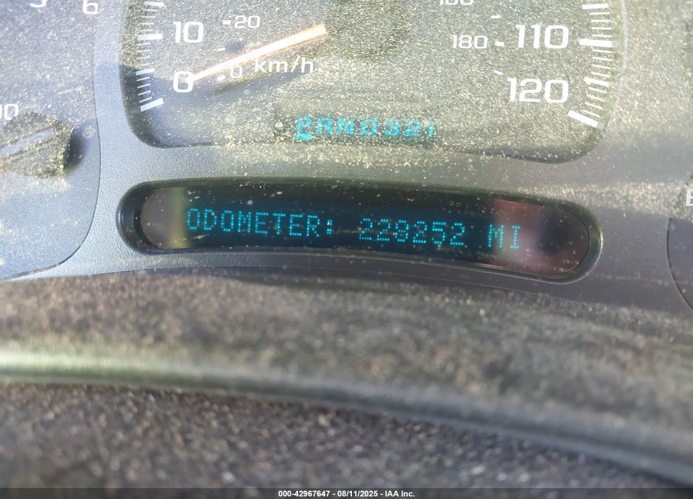 2004 GMC YUKON XL 2500 SLT VIN: 3GKGK26G54G277757