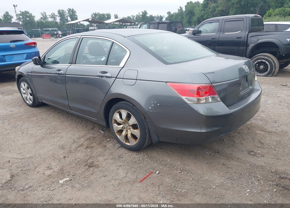 2008 HONDA ACCORD VIN: 1HGCP26728A095001