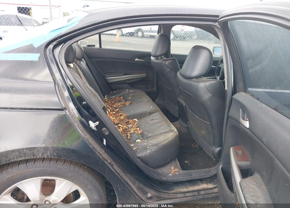 2009 HONDA ACCORD 2.4 EX-L VIN: 1HGCP26839A152381