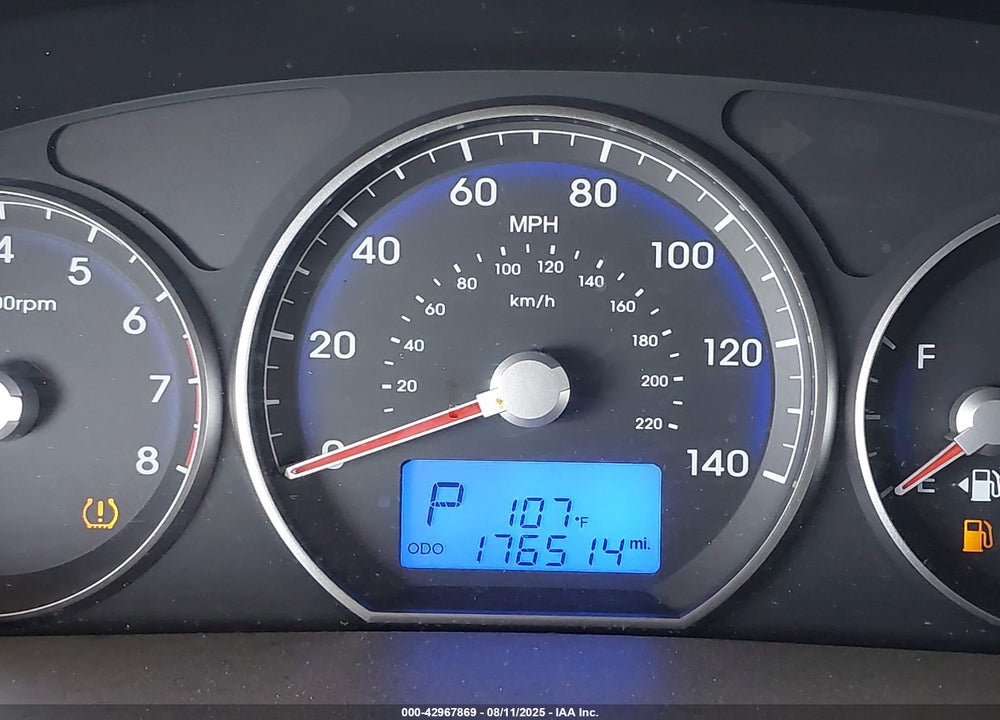 2010 HYUNDAI SANTA FE VIN: 5NMSG3AB5AH384428