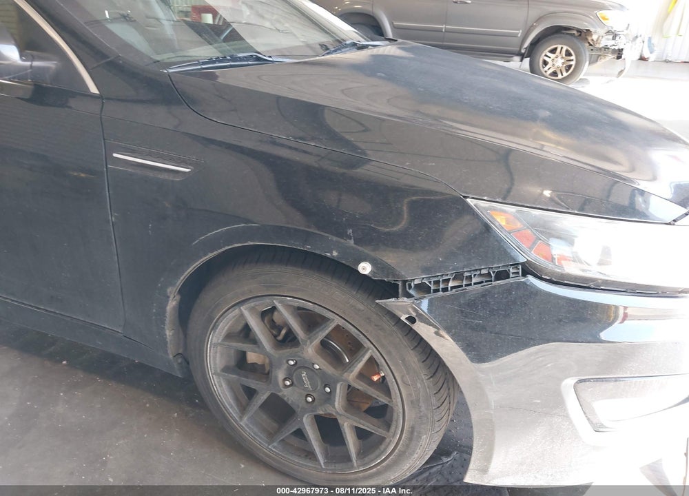 2011 KIA OPTIMA VIN: KNAGR4A61B5132251