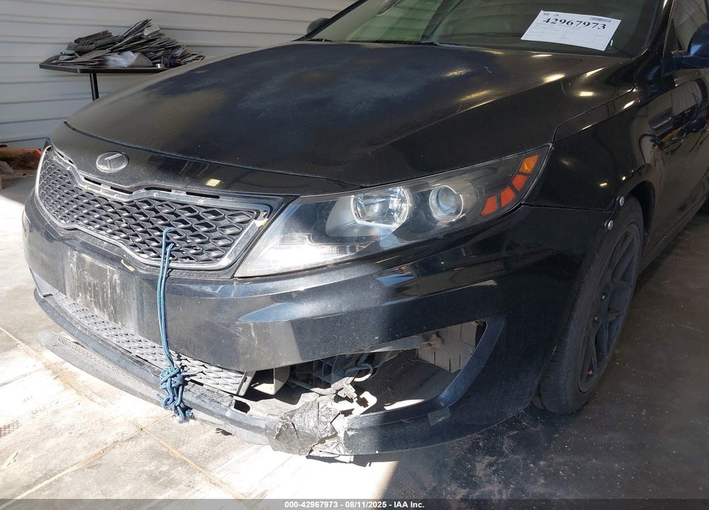 2011 KIA OPTIMA VIN: KNAGR4A61B5132251