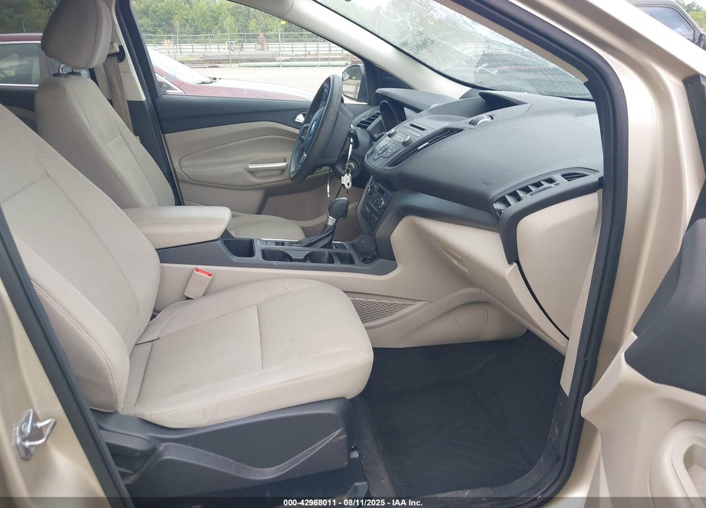 2017 FORD ESCAPE VIN: 1FMCU0GD0HUE12669