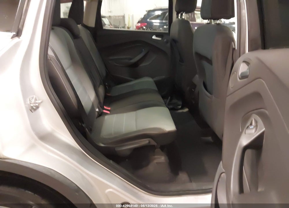2016 FORD ESCAPE VIN: 1FMCU0G90GUB91181