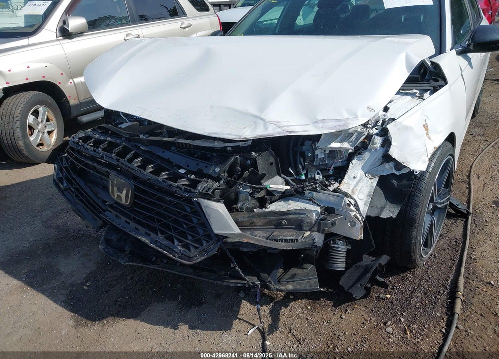 2025 HONDA ACCORD HYBRID SPORT VIN: 1HGCY2F52SA039109