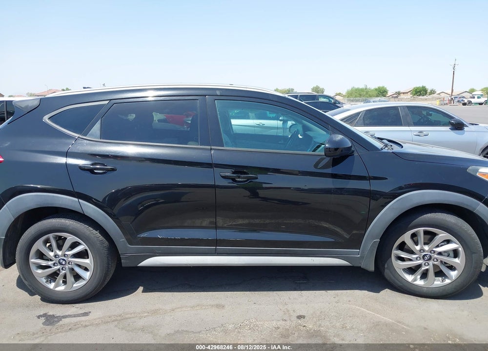 2018 HYUNDAI TUCSON SEL VIN: KM8J33A45JU669692