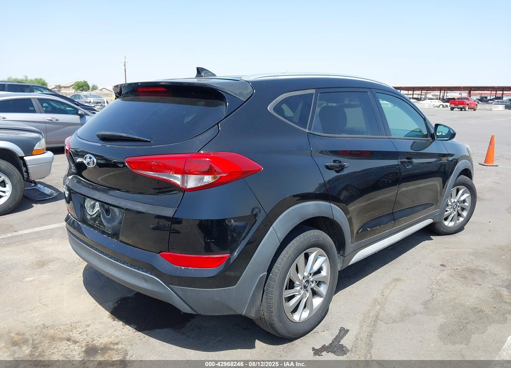 2018 HYUNDAI TUCSON SEL VIN: KM8J33A45JU669692